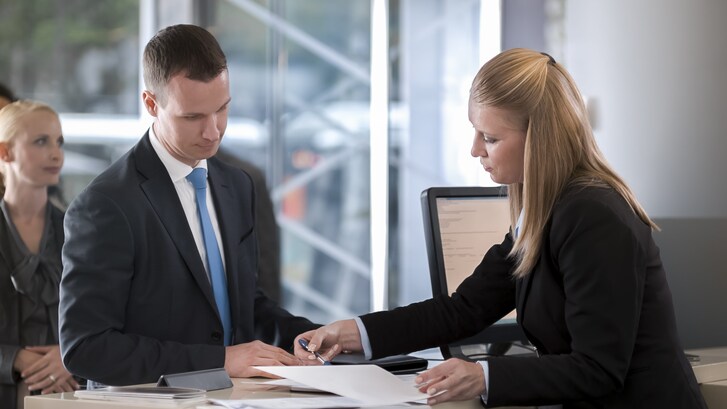 Orario di lavoro bancari ridotto a 37 ore dopo rinnovo CCNL cosa cambia