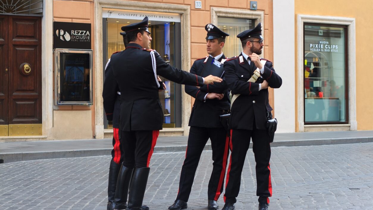 Aumento stipendio Carabinieri a dicembre 2023 tra una tantum ed esonero