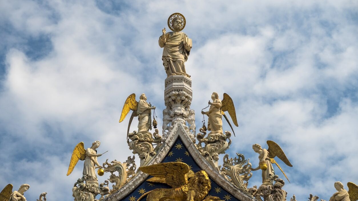 Santo Patrono in busta paga e retribuzione della festivita