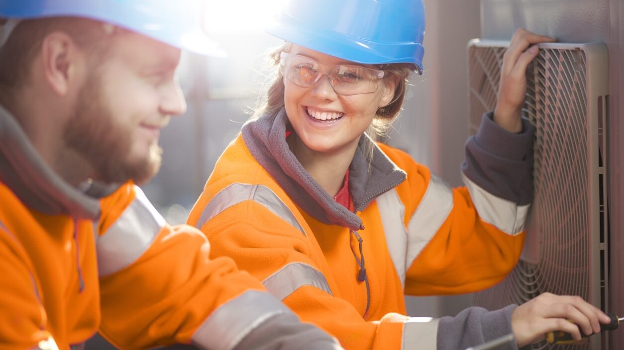 Tabelle retributive CCNL Elettrico 2023-2024 e anni precedenti