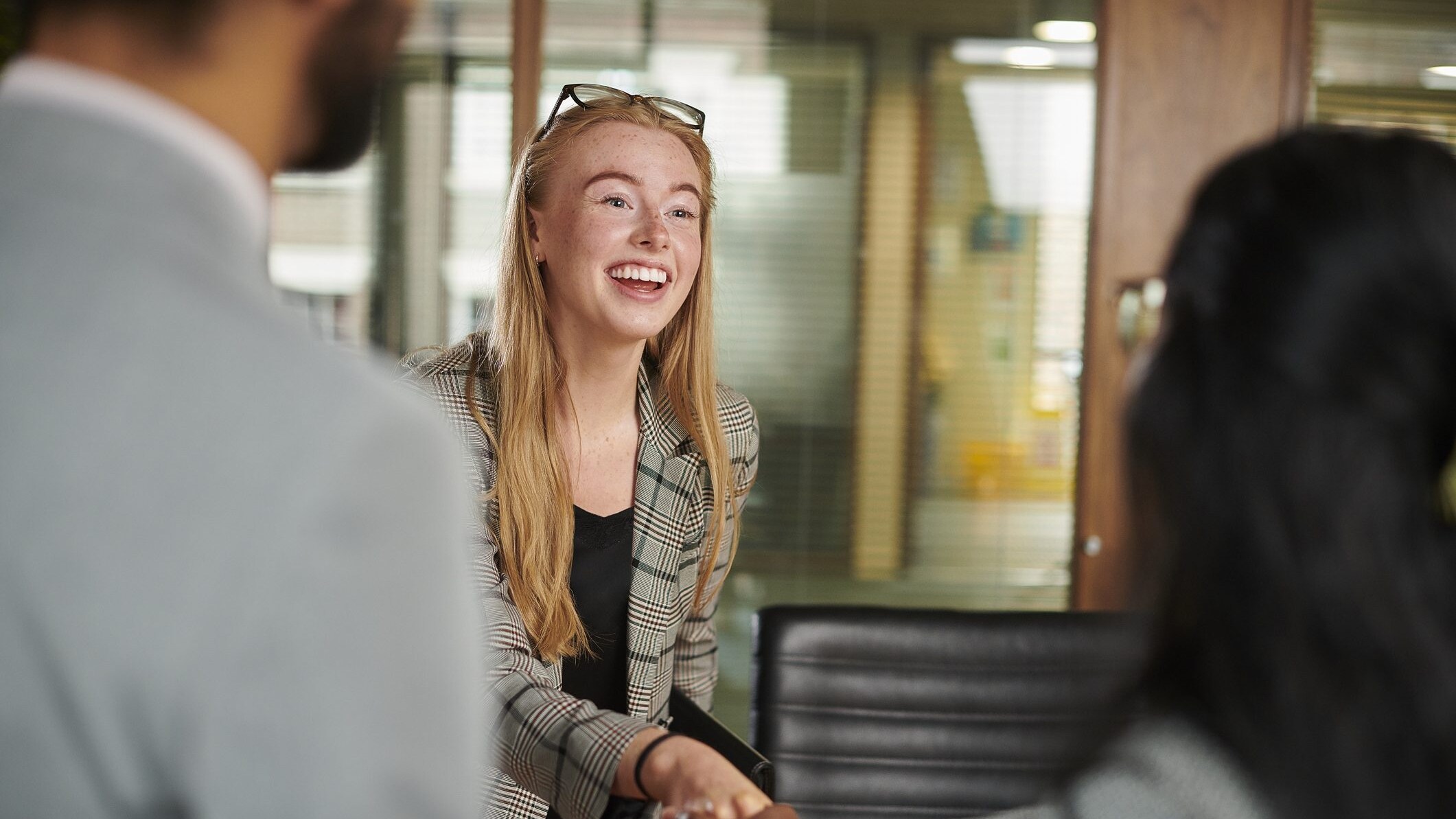 Quanto guadagna uno stagista e cosa cambia dopo la proposta di legge dall'UE