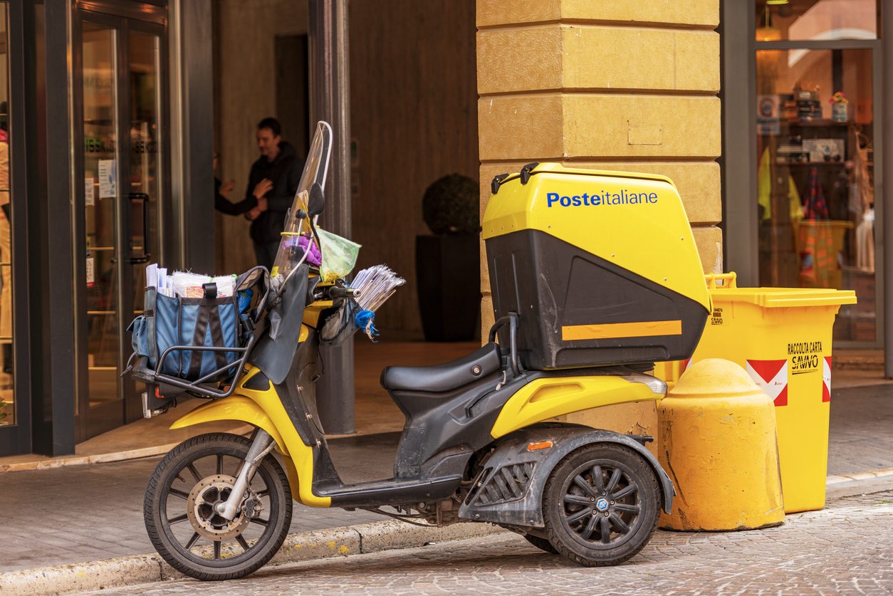 Tabelle retributive contratto Poste Italiane 2024 e anni precedenti