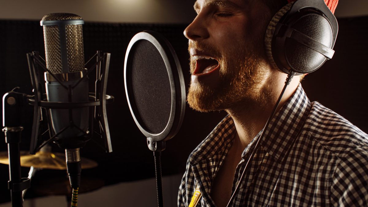 Plagio musicale: cos’è e come riconoscere una canzone copiata