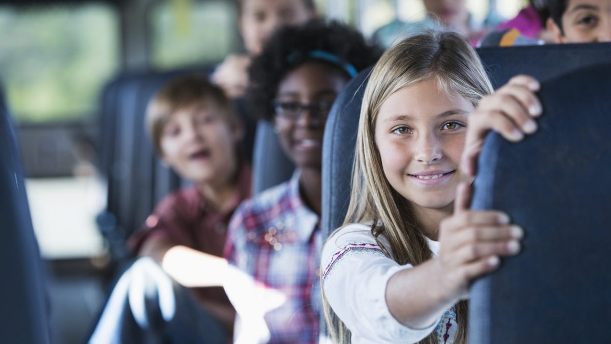 Detrazione spese trasporto scolastico figli nel 7302024 fino ad 800 euro annui