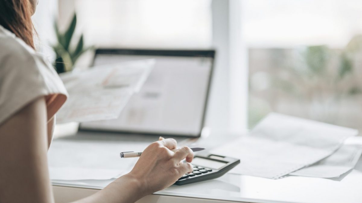 Detraibilita IVA e imposta di bollo di 2 euro su fatture nel 7302024