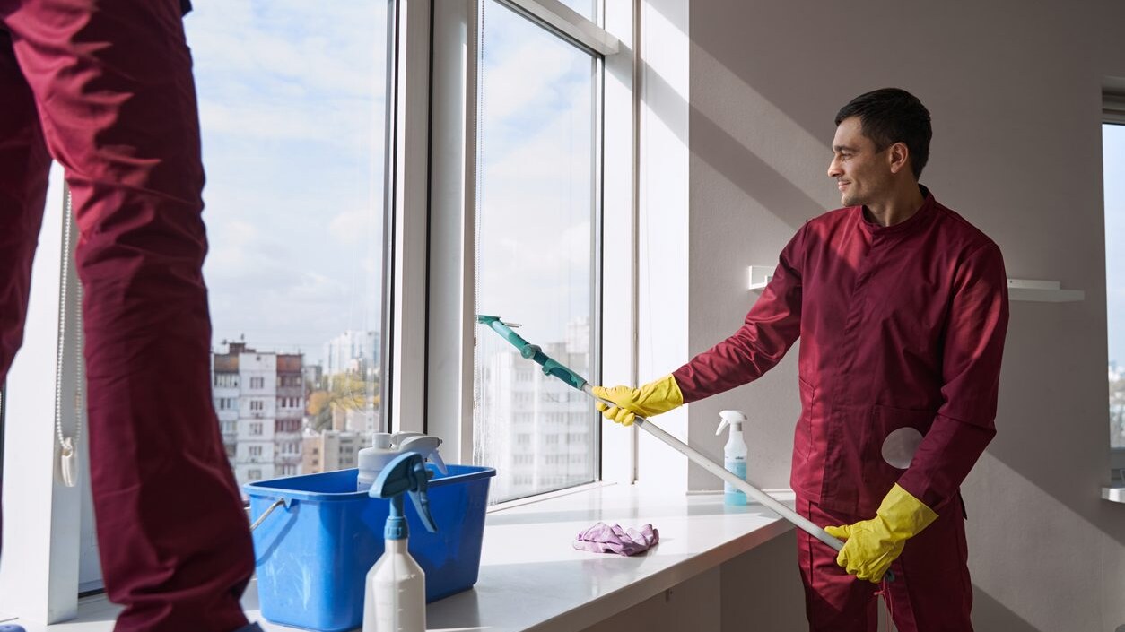 Quattordicesima CCNL Pulizie Multiservizi come funziona e quanto spetta