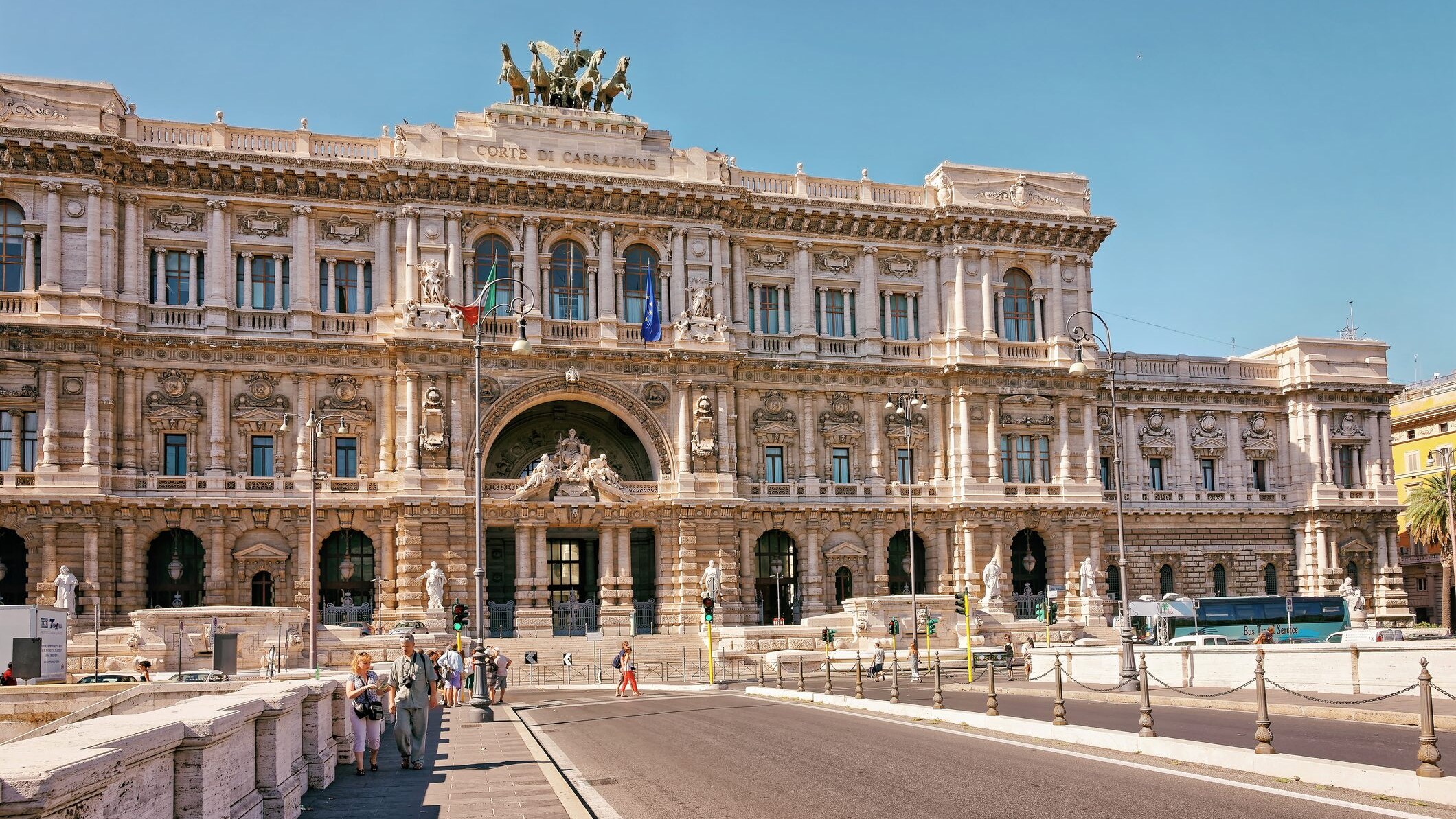 Avvocati cassazionisti 2024: ecco il bando ufficiale, i requisiti per l’ammissione e come fare domanda