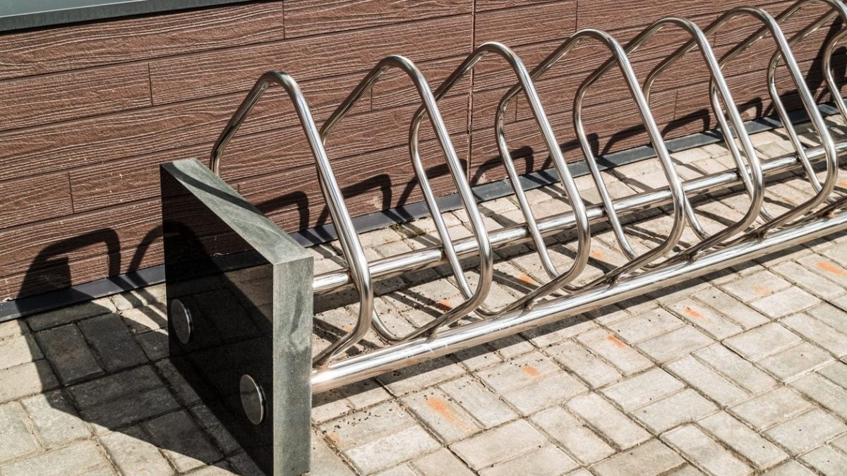 Si può installare una rastrelliera per biciclette in condominio?
