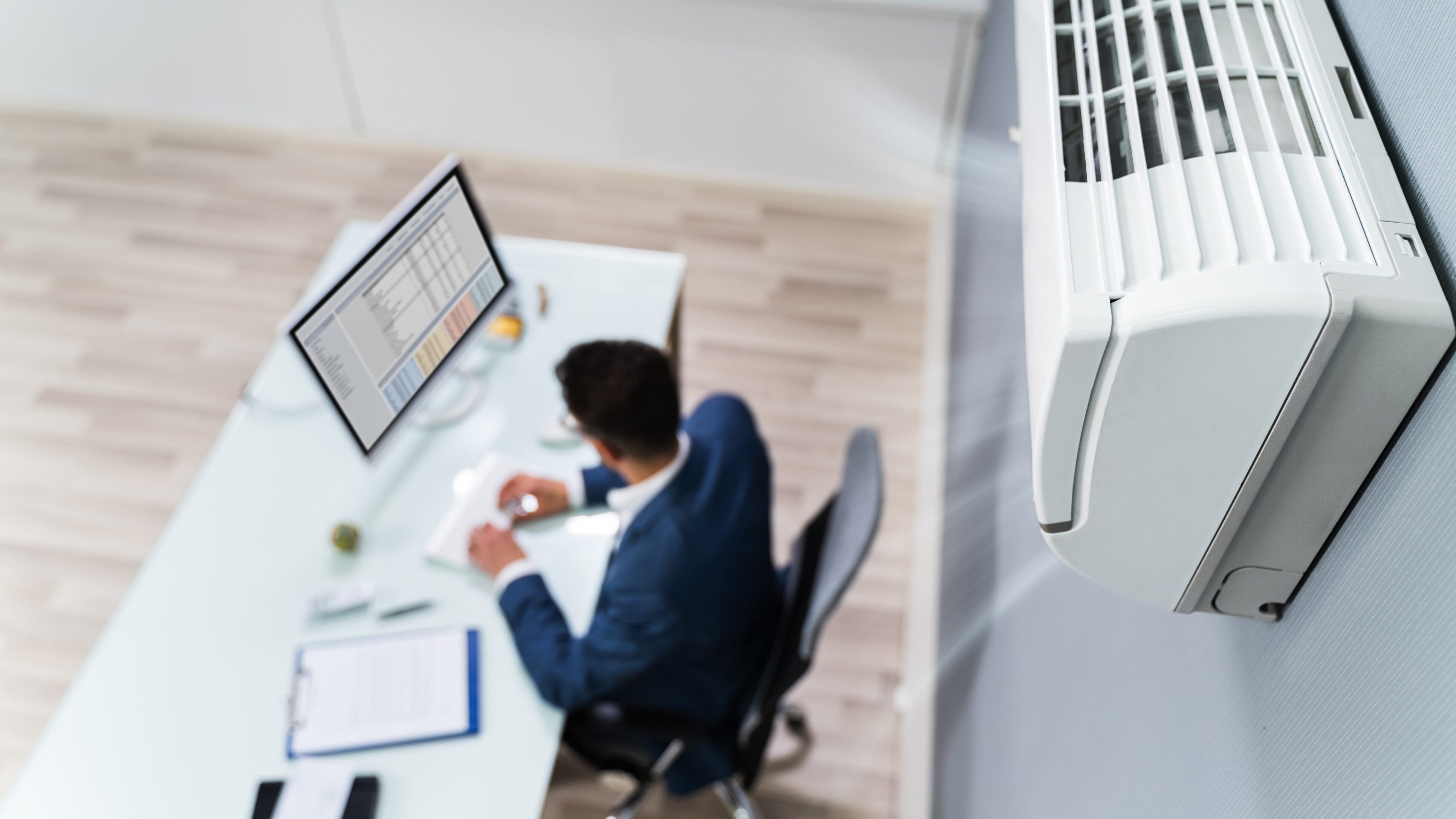 Aria condizionata in ufficio, norme e regole sulla temperatura