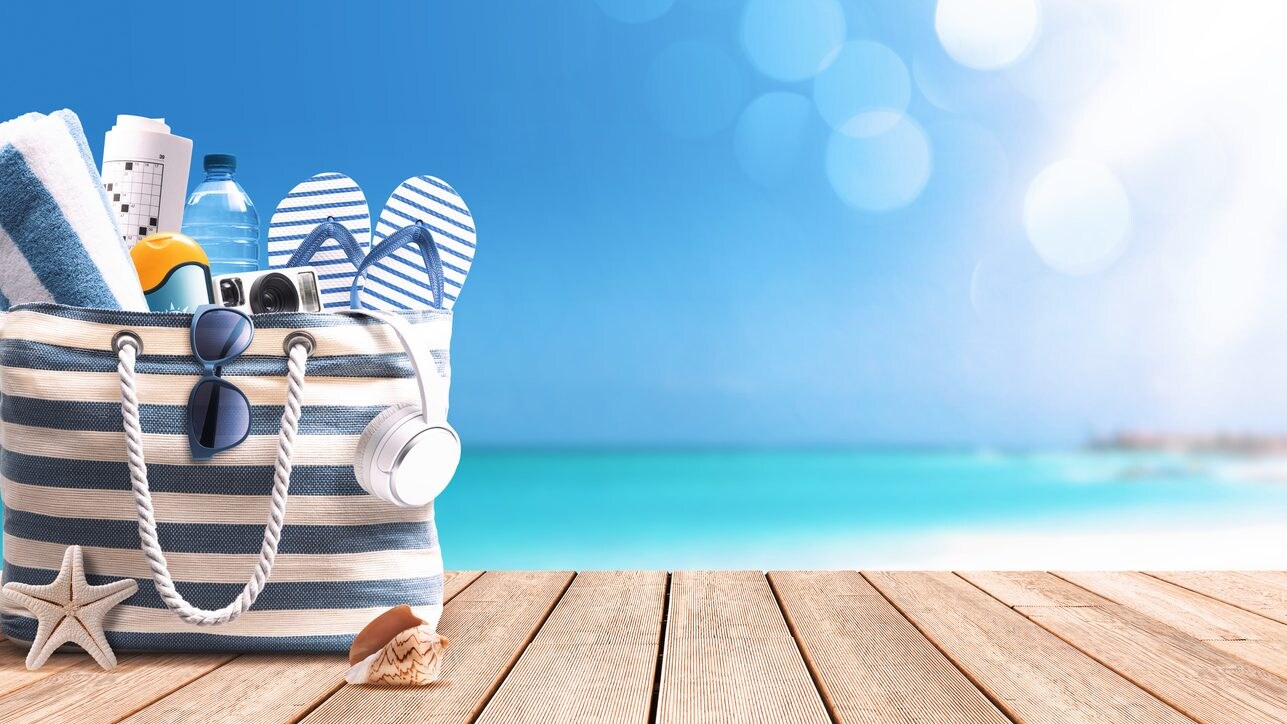 Caro estate 2024, in Italia rincaro dei prezzi per le vacanze, i trasporti e le spiagge